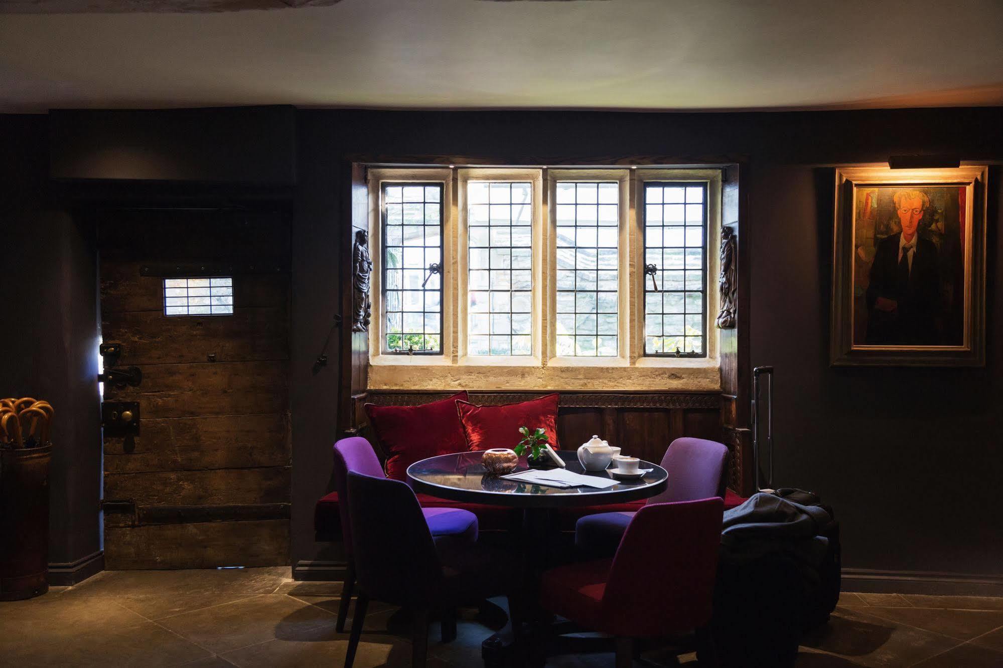 Old Parsonage Hotel Oxford Exteriör bild The interior of the Old Parsonage